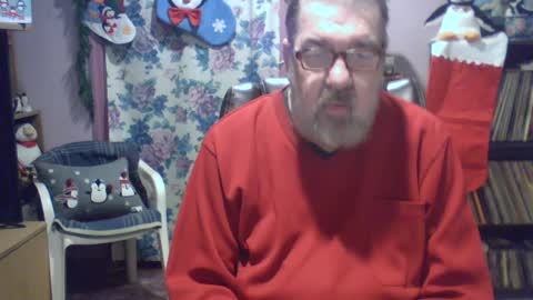 Snapshot of ropeandmore2 chatting on 12.16.24 Rope online show from 12.16.24