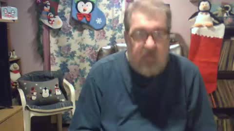 Snapshot of ropeandmore2 chatting on 12.22.24 Rope online show from 12.22.24