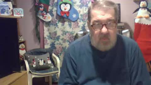 Snapshot of ropeandmore2 chatting on 12.22.24 Rope online show from 12.22.24