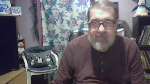 Snapshot of ropeandmore2 chatting on 01.03.25 Rope online show from 01.03.25