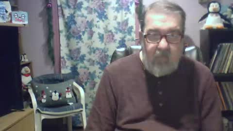 Snapshot of ropeandmore2 chatting on 01.07.25 Rope online show from 01.07.25