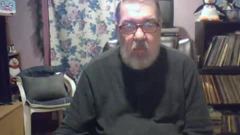 Snapshot of ropeandmore2 chatting on 01.09.25 Rope online show from 01.09.25