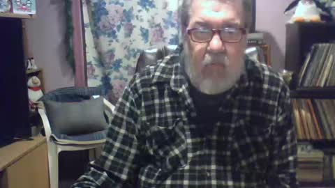 Snapshot of ropeandmore2 chatting on 02.02.25 Rope online show from 02.02.25
