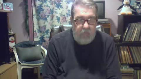 Snapshot of ropeandmore2 chatting on 02.04.25 Rope online show from 02.04.25