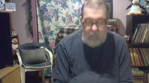 Snapshot of ropeandmore2 chatting on 02.13.25 Rope online show from 02.13.25