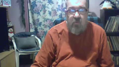 Snapshot of ropeandmore2 chatting on 02.27.25 Rope online show from 02.27.25