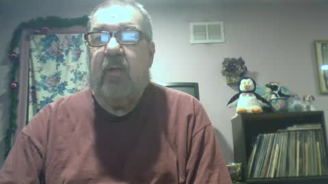 Snapshot of ropeandmore2 chatting on 03.10.25 Rope online show from 03.10.25