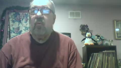 Snapshot of ropeandmore2 chatting on 03.11.25 Rope online show from 03.11.25