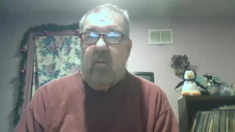 Snapshot of ropeandmore2 chatting on 03.12.25 Rope online show from 03.12.25