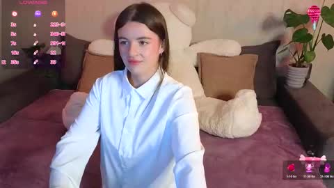 roraline_lov online show from 12.02.25