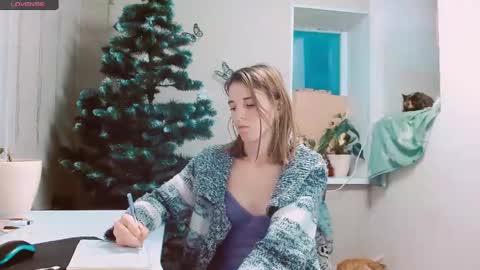 Snapshot of rosa843850 chatting on 12.20.24 rosa843850 online show from 12.20.24