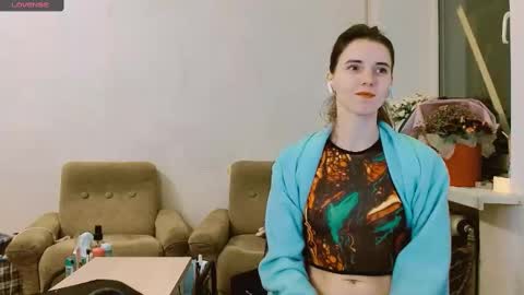 Snapshot of rosa843850 chatting on 02.21.25 rosa843850 online show from 02.21.25