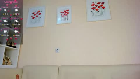 Rosa online show from 01.15.25