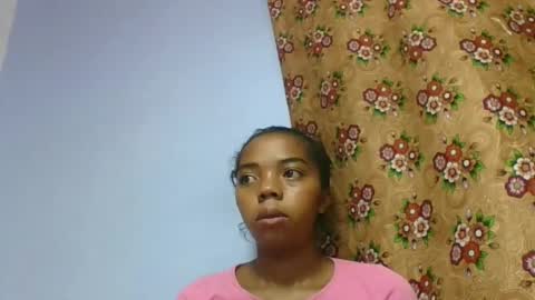 Snapshot of rosah225127 chatting on 04.16.26 rosah225127 online show from 04.16.26