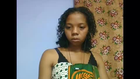Snapshot of rosah225127 chatting on 05.11.26 rosah225127 online show from 05.11.26