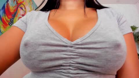 ROSALIA insta rosalia 10hoot online show from 01.13.25