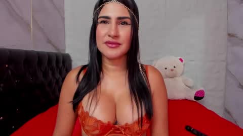 Snapshot of rosalia_04 chatting on 04.27.26 ROSALIA insta rosalia 10hoot online show from 04.27.26