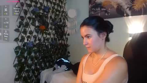 Snapshot of rosaliea chatting on 07.09.26 R O S A L I A online show from 07.09.26