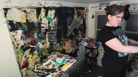 Snapshot of rosaliecaine chatting on 12.16.24 Rosalie Caine online show from 12.16.24