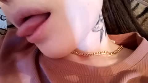Alicia online show from 10.21.25