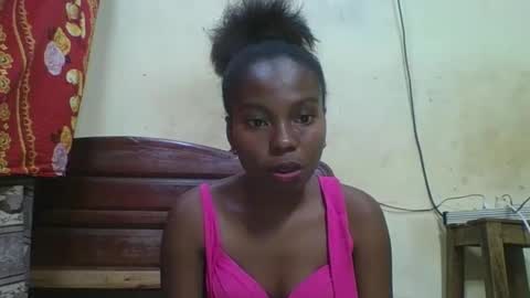 Snapshot of rosalinda933 chatting on 03.19.26 Rosalinda online show from 03.19.26