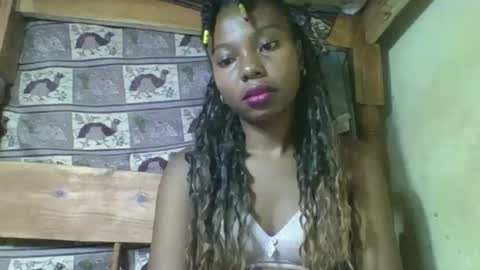 Snapshot of rosalinda933 chatting on 03.28.26 Rosalinda online show from 03.28.26