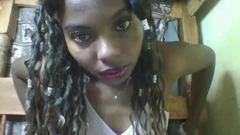 Snapshot of rosalinda933 chatting on 04.11.26 Rosalinda online show from 04.11.26