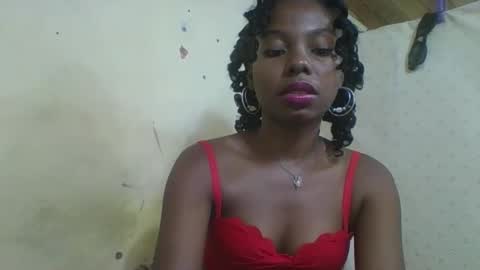 Snapshot of rosalinda933 chatting on 04.24.26 Rosalinda online show from 04.24.26