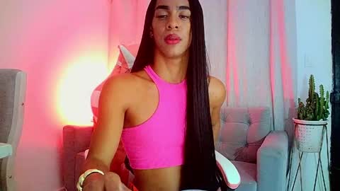 Snapshot of rosalindasexy chatting on 05.22.26 Rosalinda online show from 05.22.26