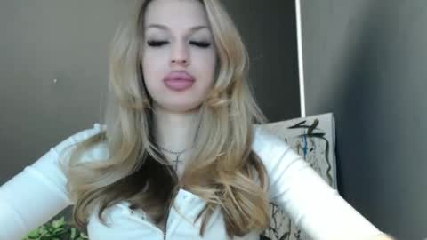 Rosalina online show from 05.28.26