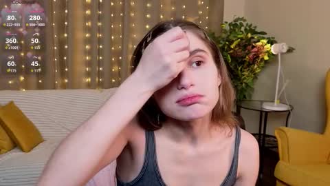 Snapshot of rosalvaulman chatting on 12.20.25 Kylie online show from 12.20.25