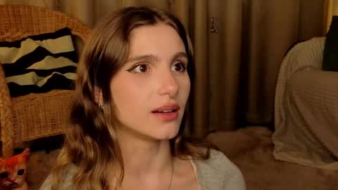 Snapshot of rosalvaulman chatting on 05.18.26 Kylie online show from 05.18.26