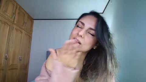 I am Rosa online show from 03.12.25