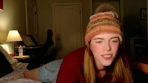 Snapshot of rose77782 chatting on 12.13.24 rose77782 online show from 12.13.24