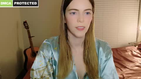 Snapshot of rose77782 chatting on 12.28.24 rose77782 online show from 12.28.24
