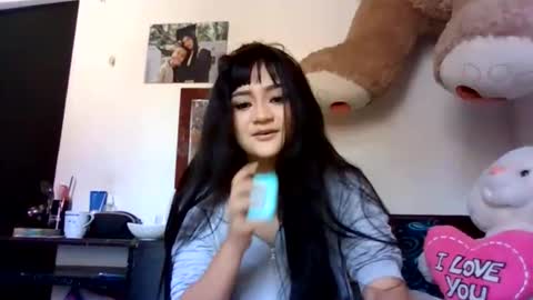 Snapshot of rose_077 chatting on 06.11.26 Rose online show from 06.11.26