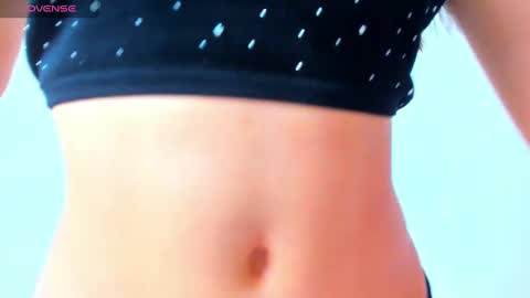 Snapshot of rose__cutee chatting on 01.17.25 rose cutee online show from 01.17.25