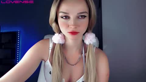 rose__luck online show from 09.20.25