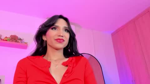 Rose Saenz online show from 11.17.25