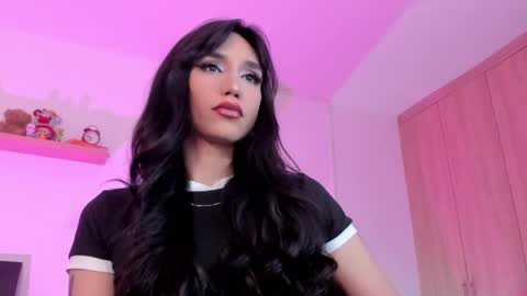 Snapshot of rose__saenz chatting on 04.17.26 Rose Saenz online show from 04.17.26