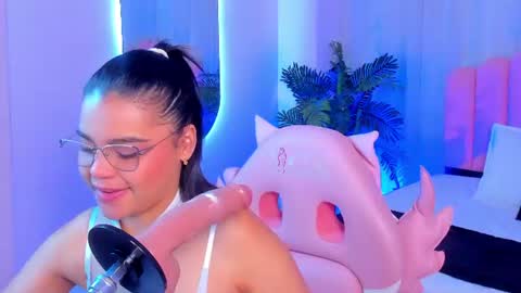 Snapshot of rose_jener06 chatting on 06.20.26 rose_jener06 online show from 06.20.26