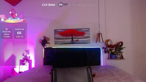 Snapshot of rose_thompson1 chatting on 10.13.25 Rose online show from 10.13.25
