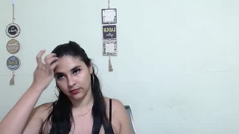 Snapshot of rose_towers4 chatting on 02.01.26 rose_towers4 online show from 02.01.26