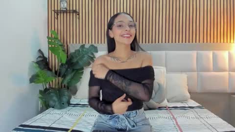 roseaurora online show from 02.12.26