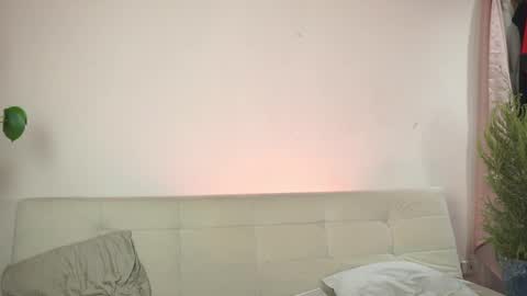 Lyla OF roselinedior online show from 03.12.25