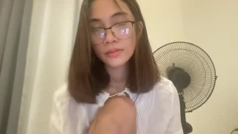 Snapshot of rosemae07 chatting on 06.06.26 rosemae07 online show from 06.06.26
