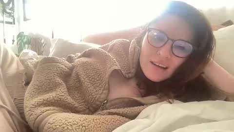 Snapshot of rosequinn300 chatting on 01.01.25 Rose Quinn online show from 01.01.25