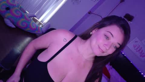 Snapshot of rosetaylorla chatting on 12.11.24 Rose Taylor online show from 12.11.24