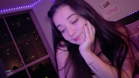 Snapshot of rosetaylorla chatting on 12.18.24 Rose Taylor online show from 12.18.24