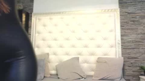 Gabriela online show from 01.07.25